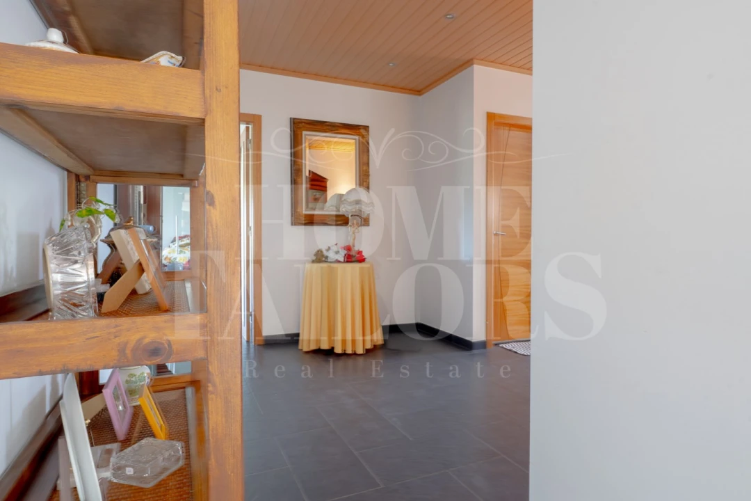 Moradia T4 para Venda em Serra e Junceira Foto 28