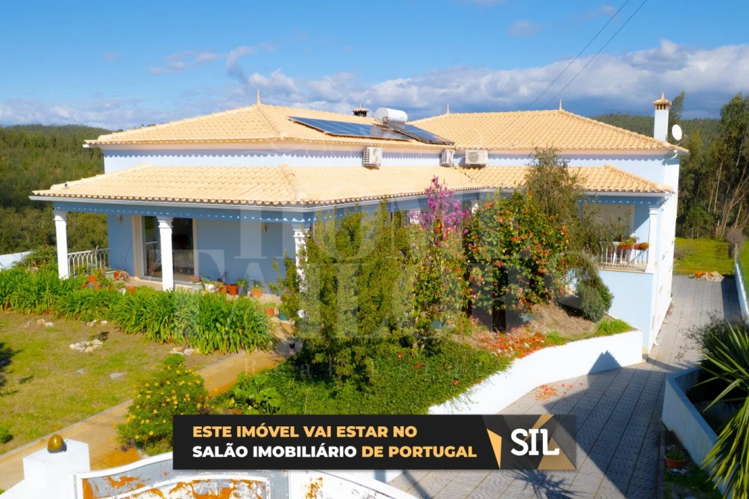 Moradia T4 para Venda em Serra e Junceira Foto 1