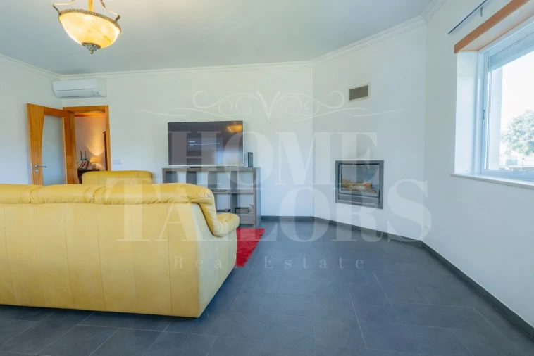 Moradia T4 para Venda em Serra e Junceira Foto 14