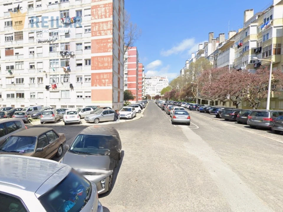 Apartamento T3 para Venda em Benfica Foto 6