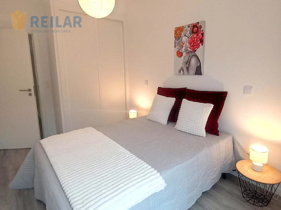 Apartamento T3 para Venda em Benfica Foto 4