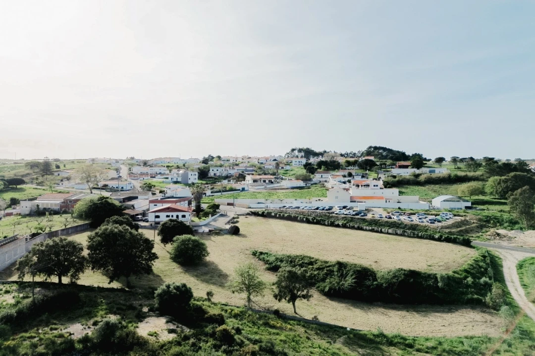 Moradia T3 para Venda em Olho Marinho Foto 24