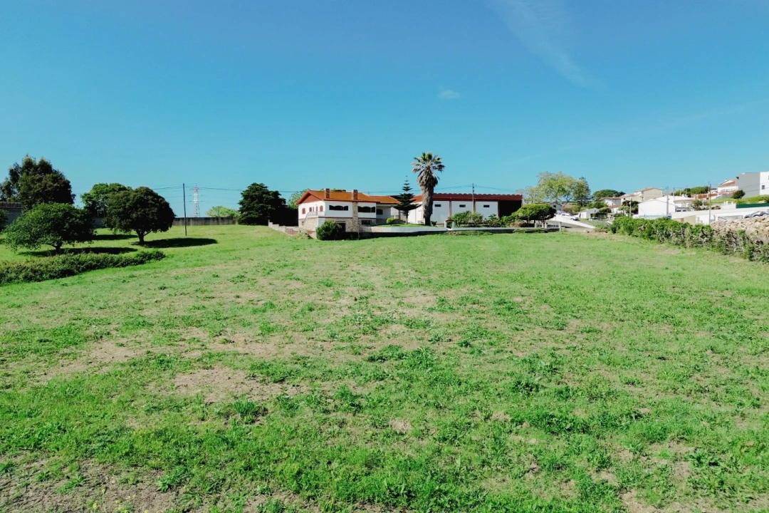 Moradia T3 para Venda em Olho Marinho Foto 25