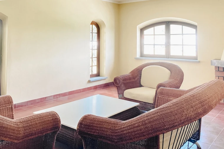 Moradia T3 para Venda em Olho Marinho Foto 6