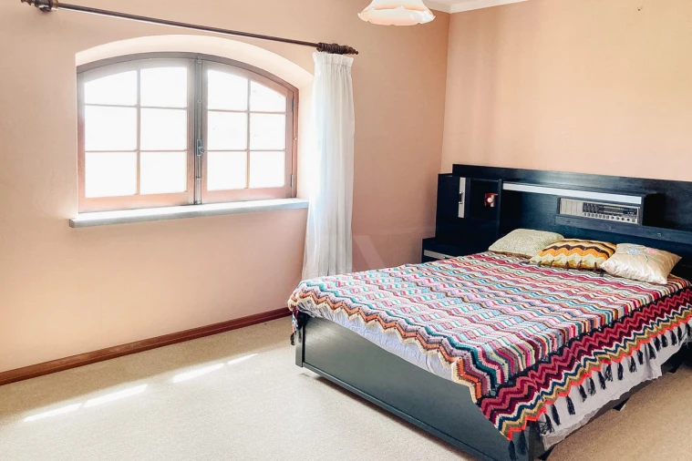 Moradia T3 para Venda em Olho Marinho Foto 8