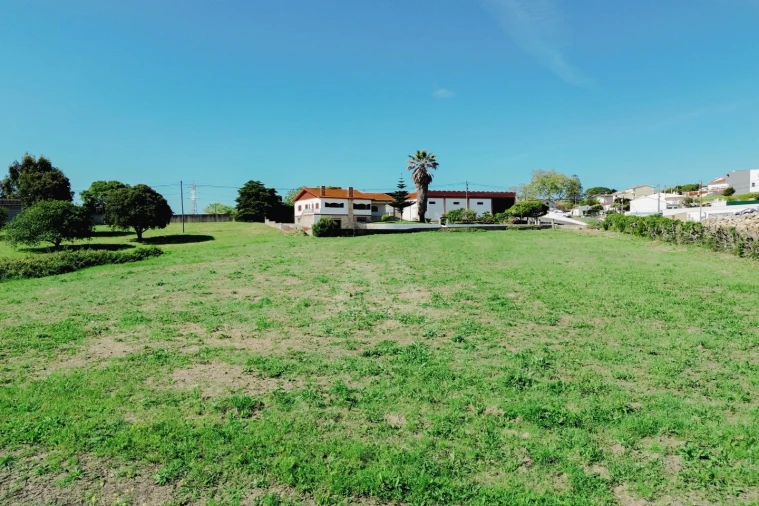 Moradia T3 para Venda em Olho Marinho Foto 25