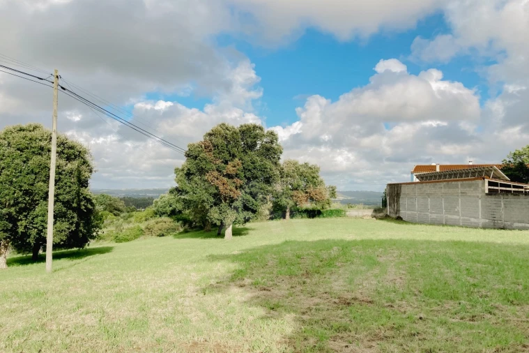 Moradia T3 para Venda em Olho Marinho Foto 27