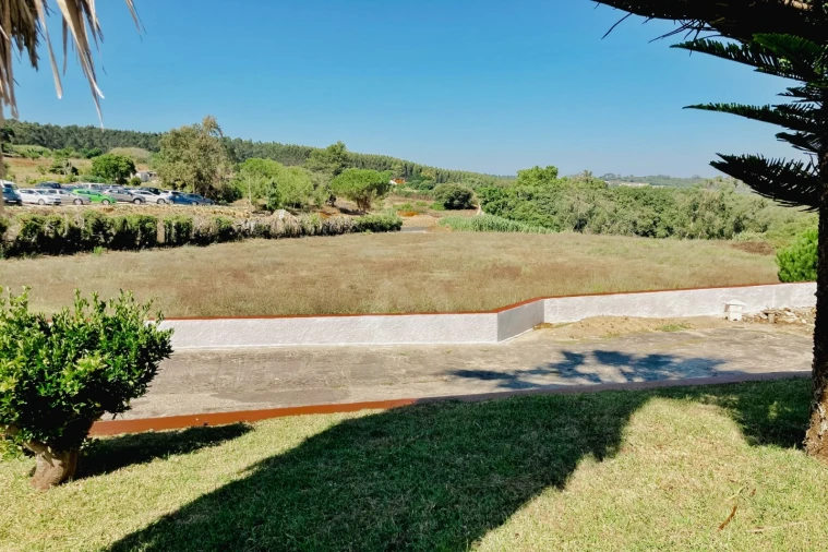 Moradia T3 para Venda em Olho Marinho Foto 31