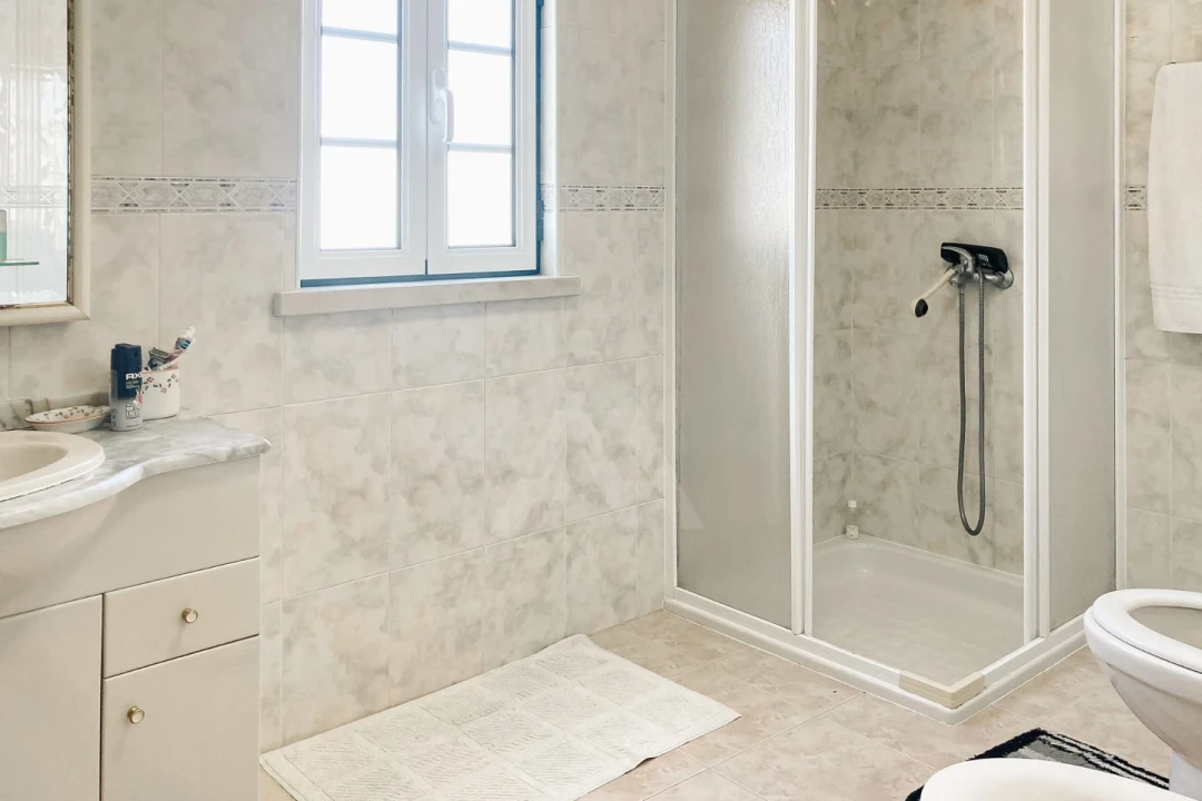 Moradia T4 para Venda em Reguengo Grande Foto 24