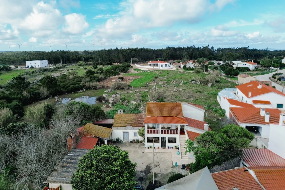 Moradia T4 para Venda em Reguengo Grande Foto 35