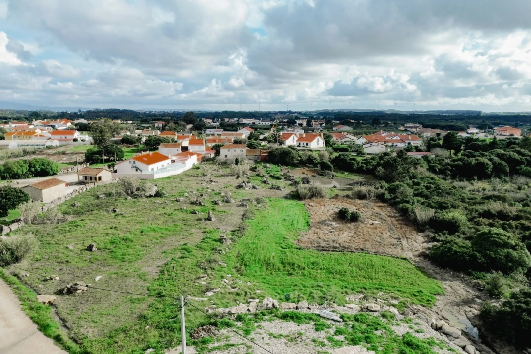 Moradia T4 para Venda em Reguengo Grande Foto 36