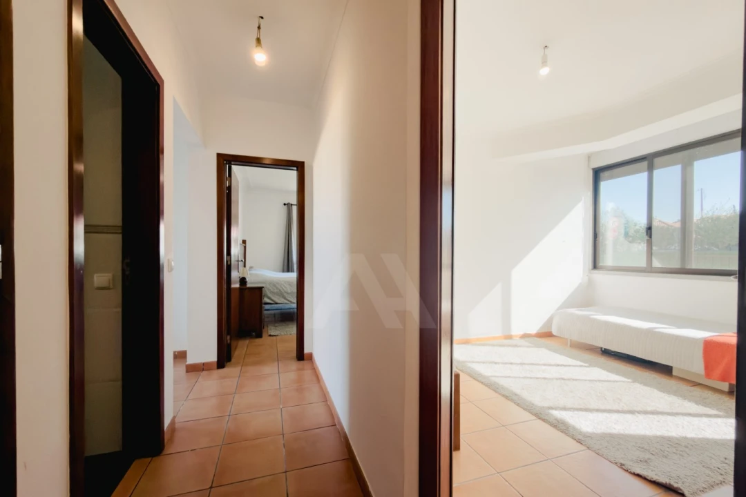 Moradia T3 para Venda em Alcabideche Foto 16