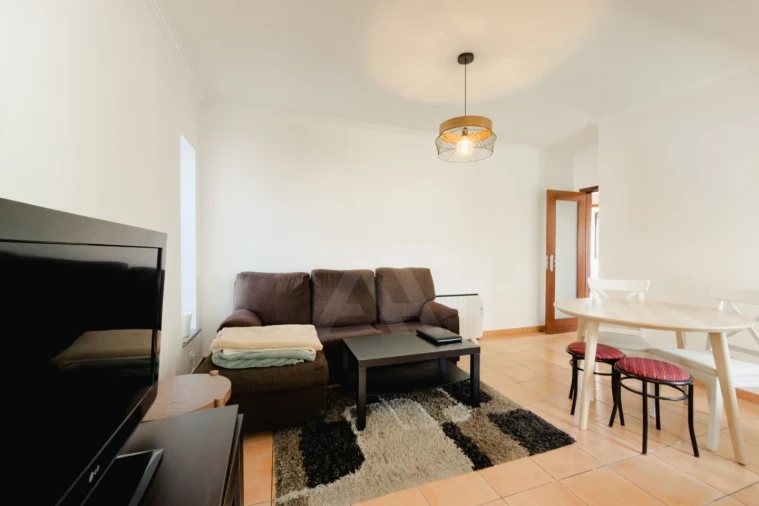 Moradia T3 para Venda em Alcabideche Foto 4