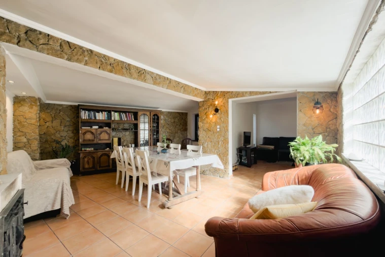 Moradia T3 para Venda em Alcabideche Foto 9