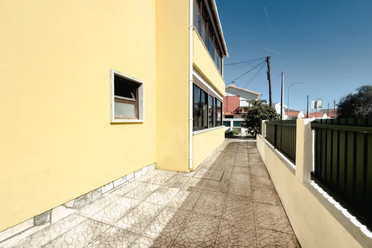 Moradia T3 para Venda em Alcabideche Foto 32