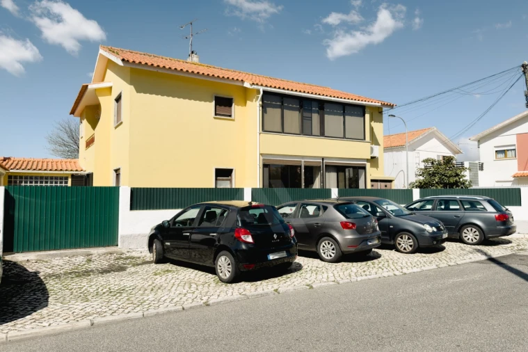 Moradia T3 para Venda em Alcabideche Foto 40