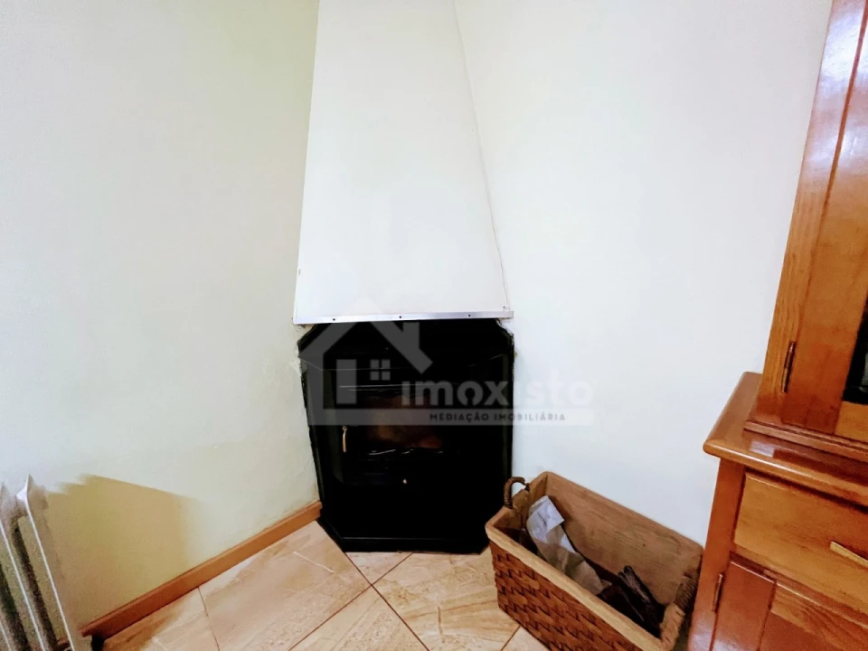 Moradia T4 para Venda em Campelo Foto 4