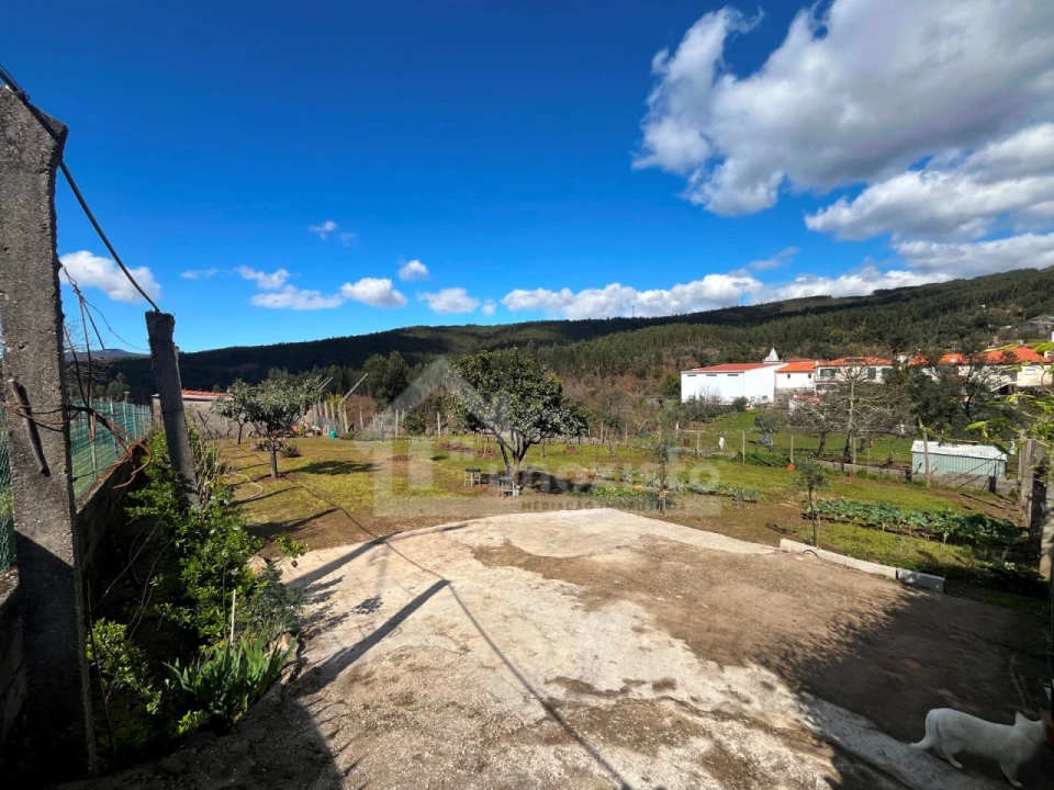 Moradia T4 para Venda em Campelo Foto 27