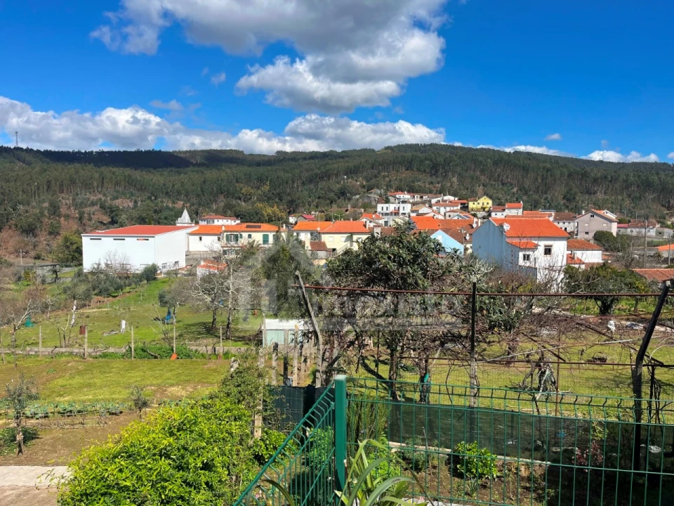 Moradia T4 para Venda em Campelo Foto 35