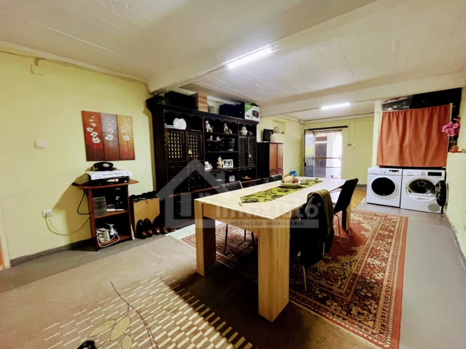 Moradia T4 para Venda em Campelo Foto 9