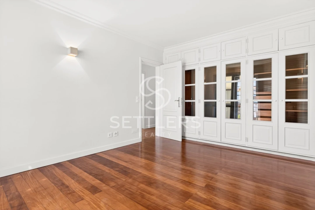 Moradia T3 para Venda em Alcabideche Foto 10