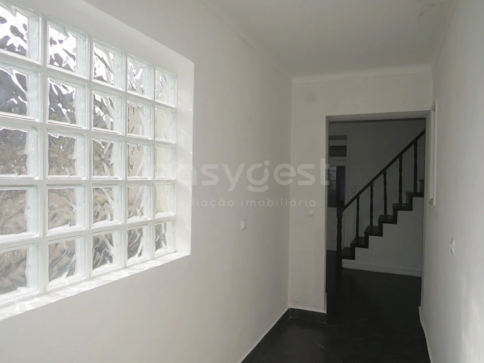 Moradia T2 para Venda em Santo Antonio Foto 7