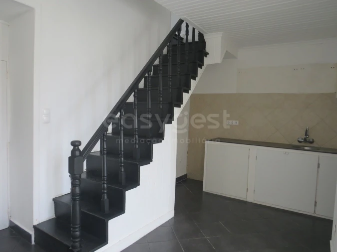 Moradia T2 para Venda em Santo Antonio Foto 4