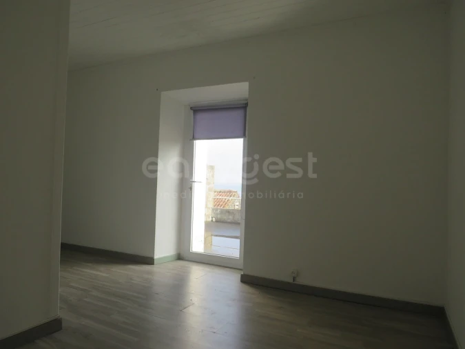 Moradia T2 para Venda em Santo Antonio Foto 13