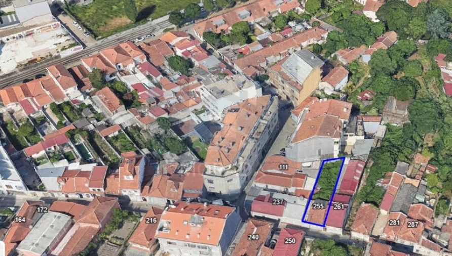 Moradia para Venda em Ramalde Foto 2