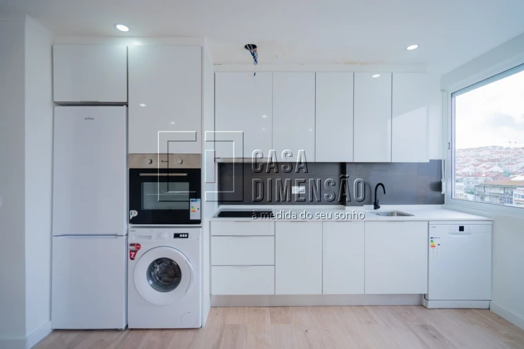 Apartamento T4 para Venda em Águas Livres Foto 11