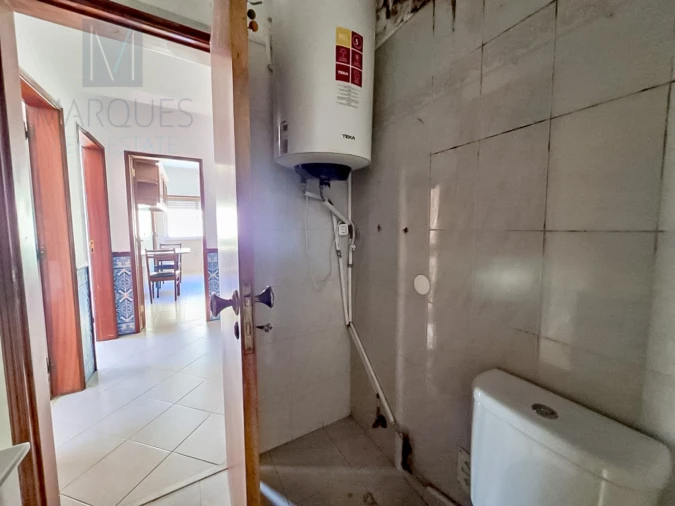 Apartamento T2 para Venda em Rio de Mouro Foto 8