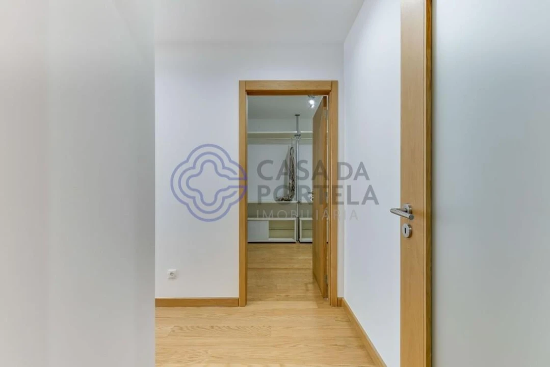 Apartamento T3 para Arrendamento em Cidade da Maia Foto 22