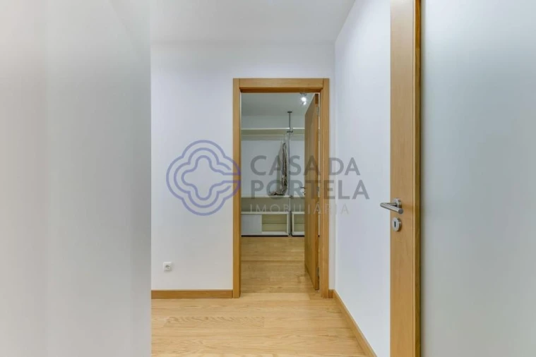 Apartamento T3 para Arrendamento em Cidade da Maia Foto 22
