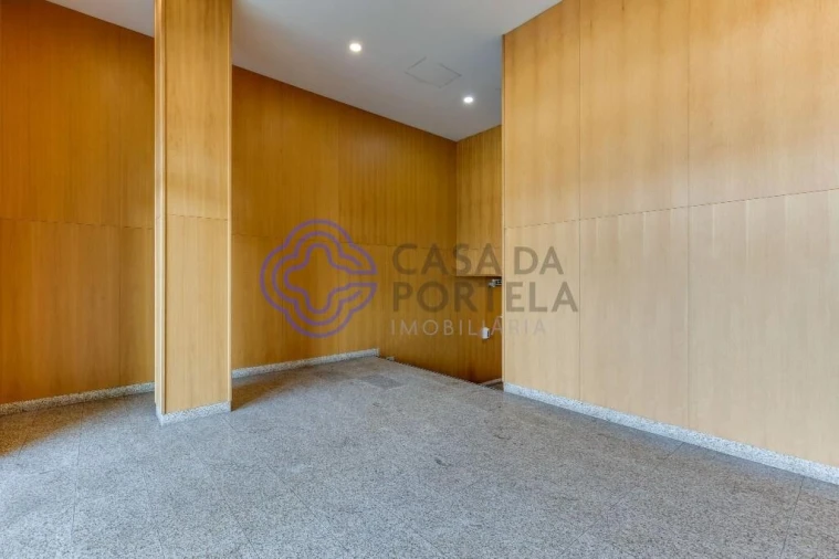 Apartamento T3 para Arrendamento em Cidade da Maia Foto 46