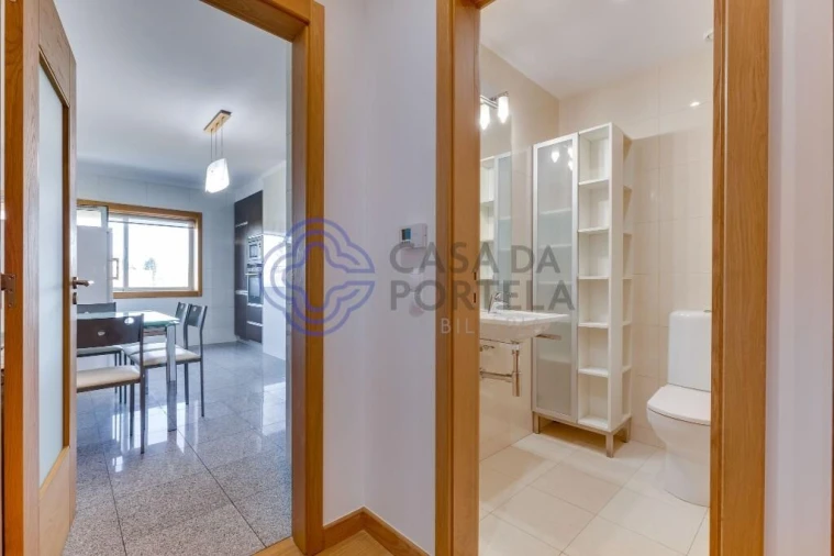 Apartamento T3 para Arrendamento em Cidade da Maia Foto 13