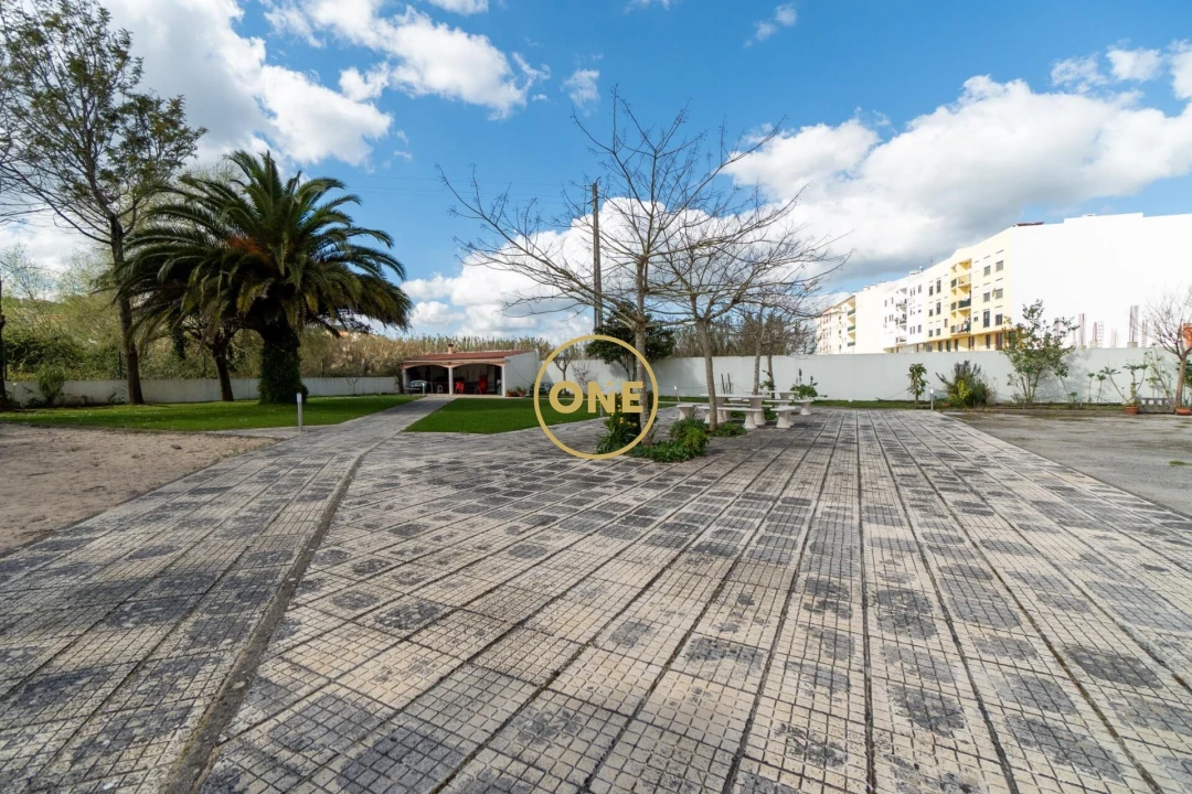 Apartamento T1 para Venda em Venda do Pinheiro e Santo Estêvão das Galés Foto 28