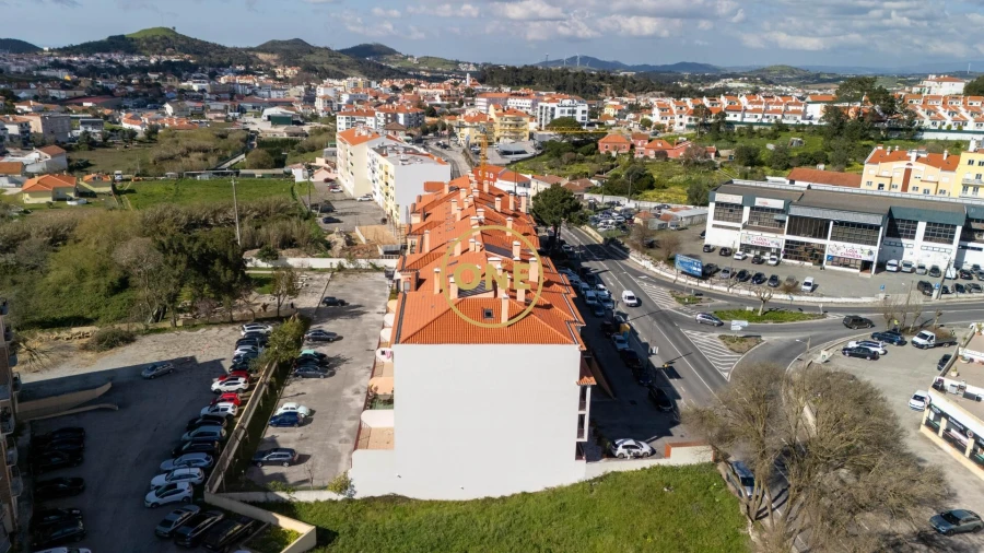Apartamento T1 para Venda em Venda do Pinheiro e Santo Estêvão das Galés Foto 35