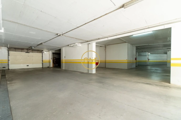 Apartamento T1 para Venda em Venda do Pinheiro e Santo Estêvão das Galés Foto 21