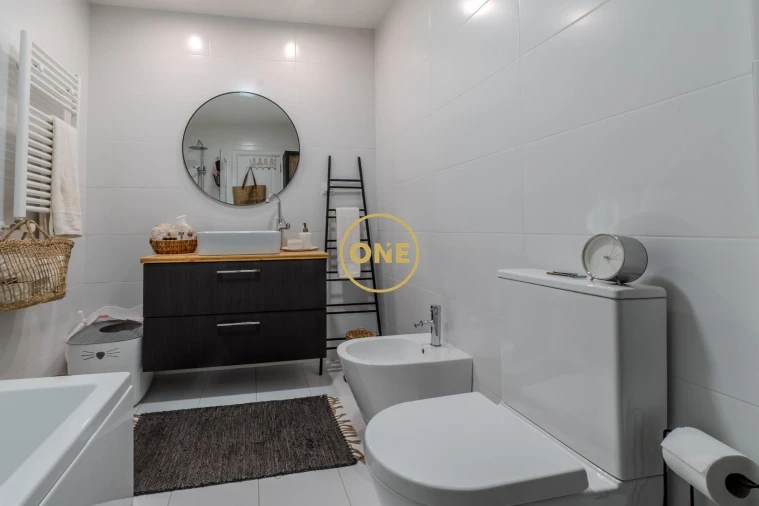 Apartamento T1 para Venda em Venda do Pinheiro e Santo Estêvão das Galés Foto 10