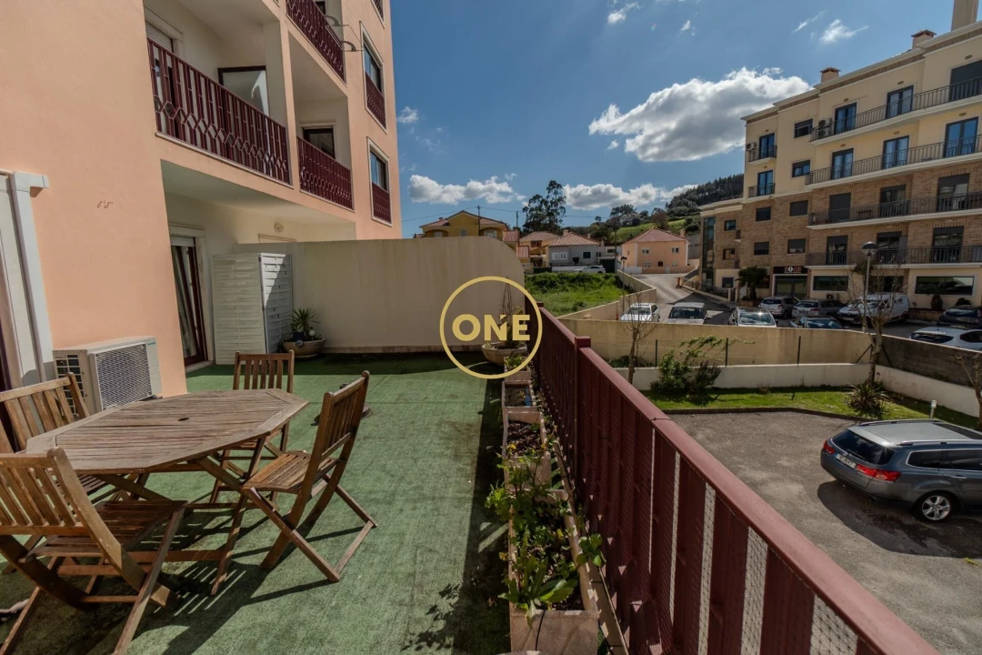 Apartamento T1 para Venda em Venda do Pinheiro e Santo Estêvão das Galés Foto 17