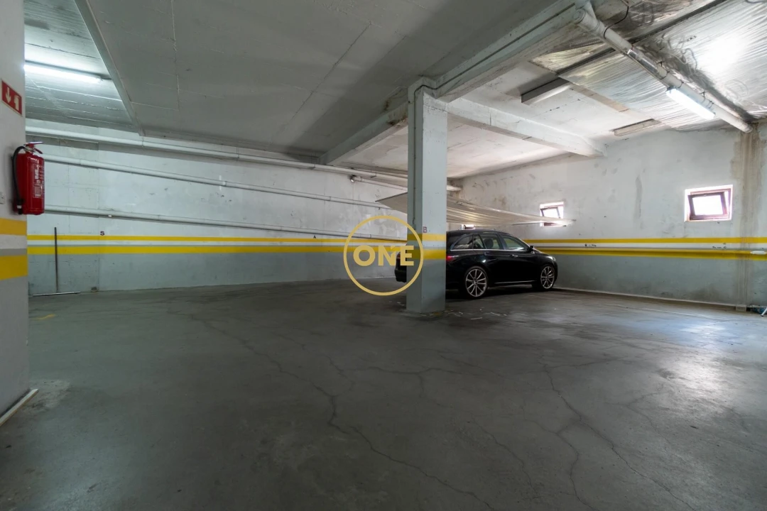 Apartamento T1 para Venda em Venda do Pinheiro e Santo Estêvão das Galés Foto 22