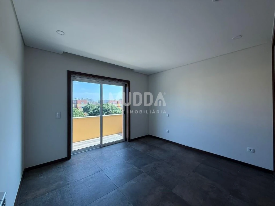 Apartamento T3 para Venda em Ovar, São João, Arada e São Vicente de Pereira Jusã Foto 8