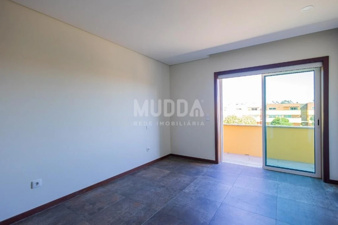 Apartamento T3 para Venda em Ovar, São João, Arada e São Vicente de Pereira Jusã Foto 8