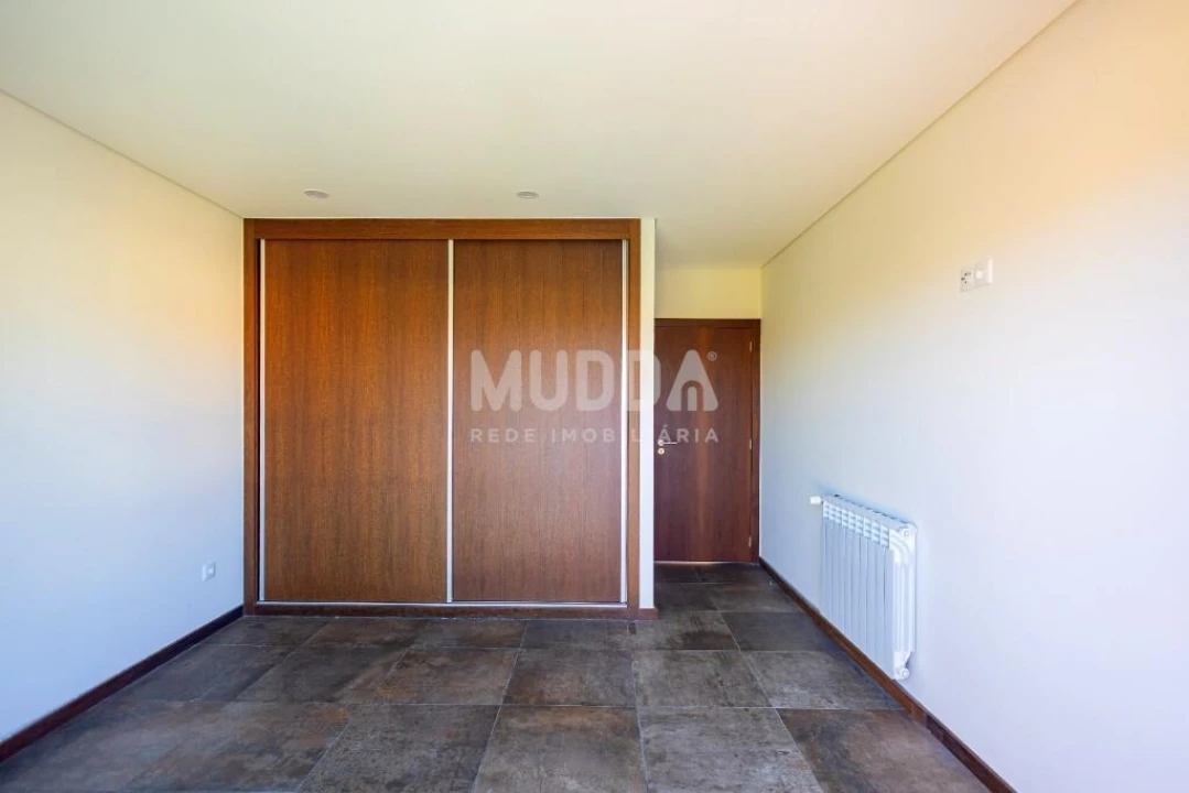 Apartamento T3 para Venda em Ovar, São João, Arada e São Vicente de Pereira Jusã Foto 5