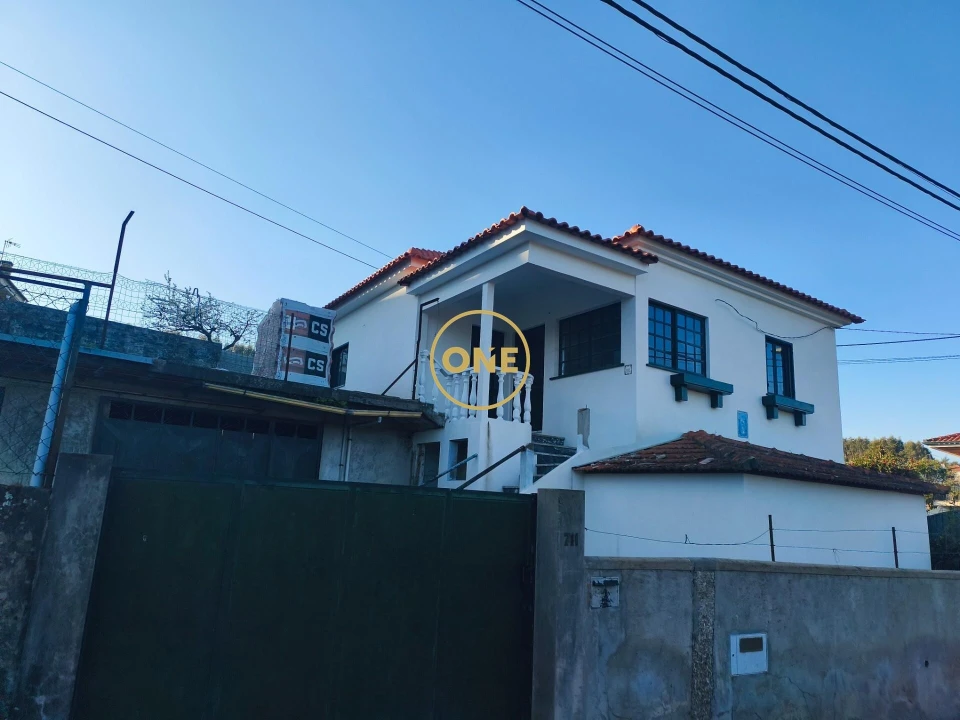 Moradia T3 para Venda em Nine Foto 3