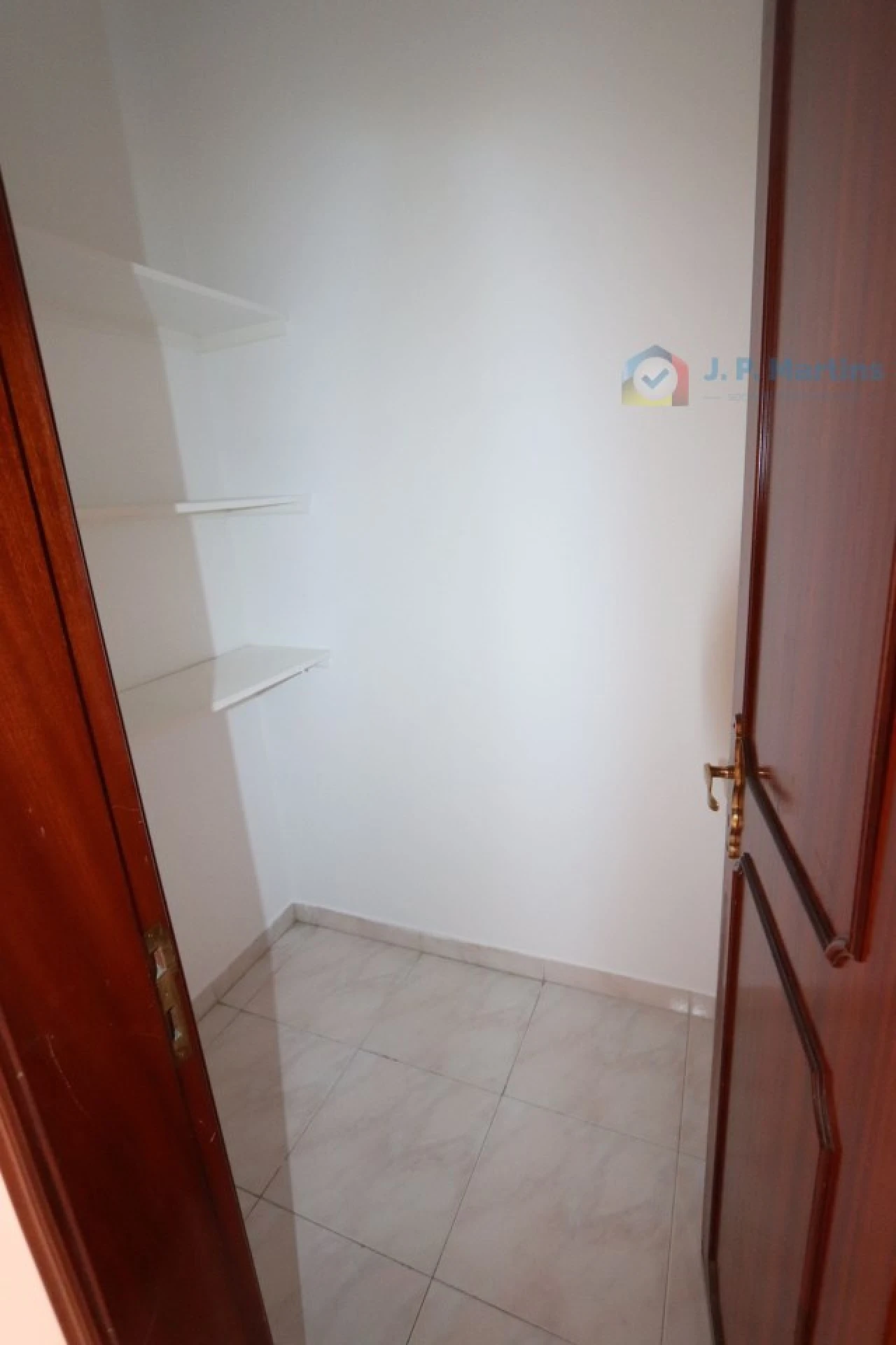Apartamento T2 para Venda em Amora Foto 9