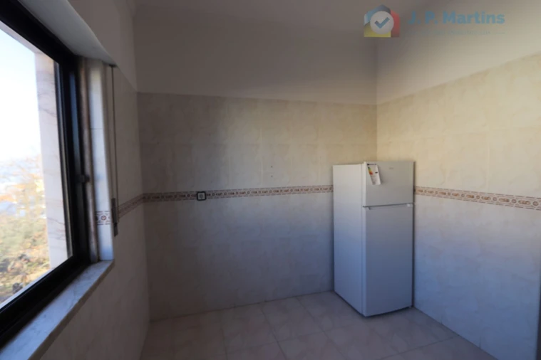 Apartamento T2 para Venda em Amora Foto 3