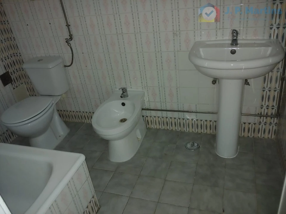 Apartamento T2 para Venda em Amora Foto 6