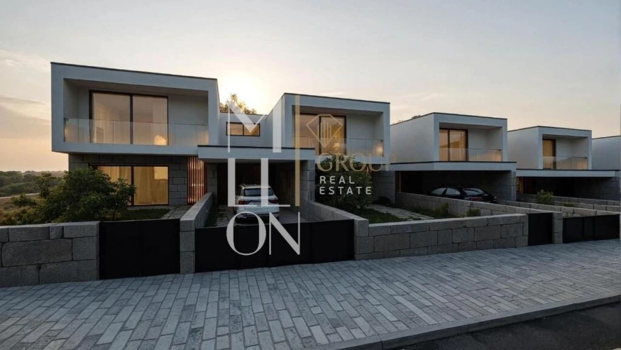 Moradia T3 para Venda em Sendim Foto 20