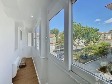 Apartamento T2 para Venda em Alto do Seixalinho, Santo André e Verderena